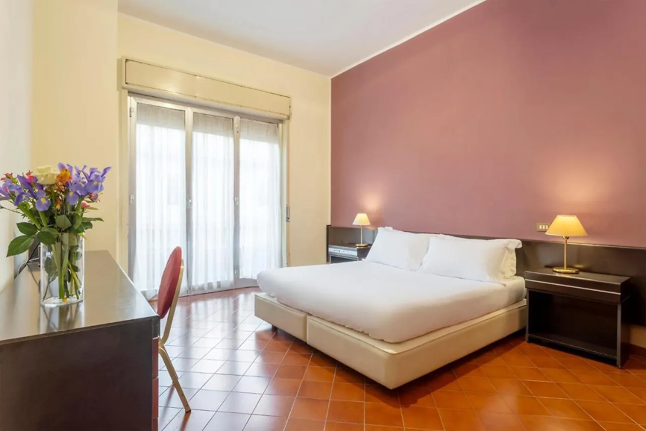 ***  Crisol Europa Hotel Palermo Italy