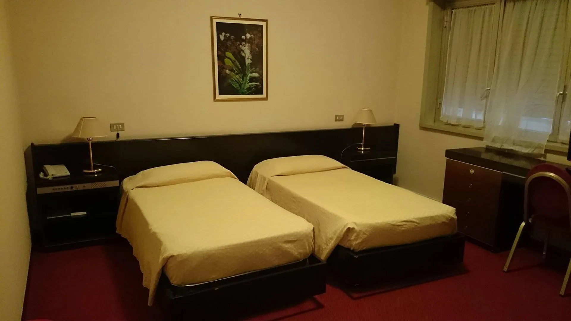 ***  Crisol Europa Hotel Palermo Italy